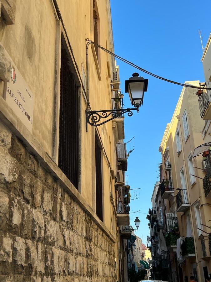 Com A Cas - Feel At Home In The Old Town Bari Buitenkant foto